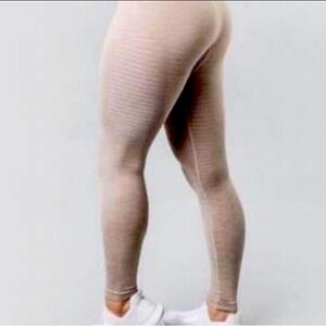 Alphalete halo compression leggings size small